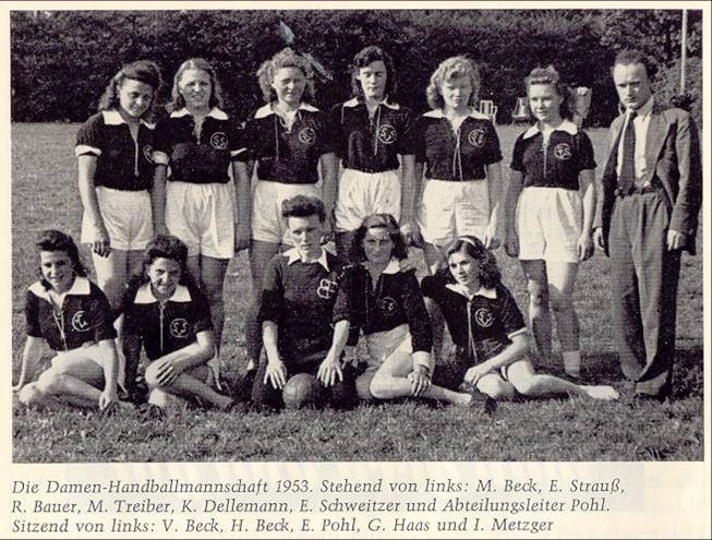 09 - Damen- Handballmannschaft